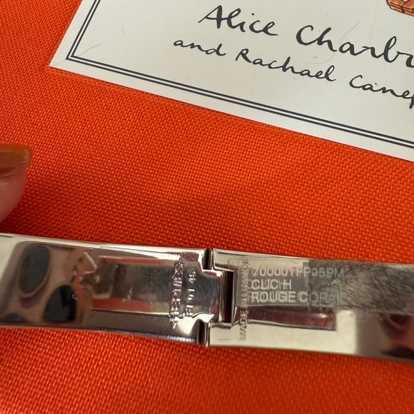 Hermes Clic H Clac Rouge Corail Coral Enamel Palladium Plated Bracelet PM New - Picture 7 of 13
